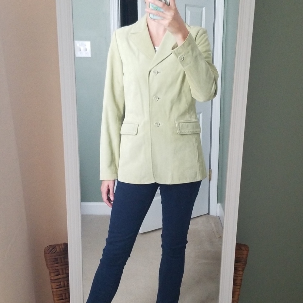 Womyn 100% Suede Leather Jacket Coat